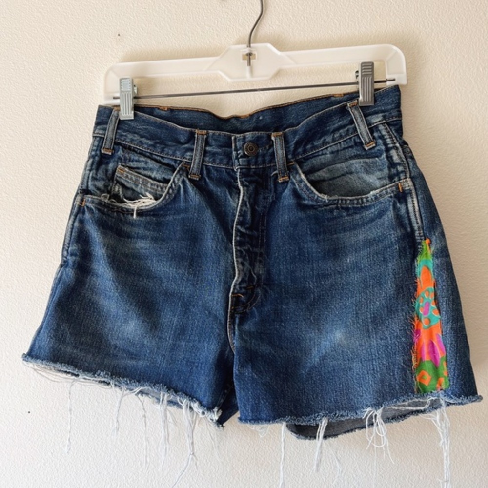Vintage Levi’s patchwork cut off‎ shorts 29”